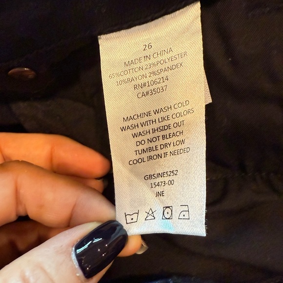 Joe’s Jeans Size 26 Dark Wash Skinny EUC Inseam 30 Rise 8.5 Mid Rise - Picture 4 of 6